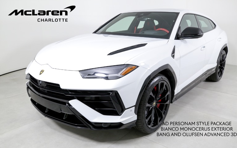 2023 LAMBORGHINI URUS