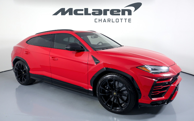 2019 LAMBORGHINI URUS