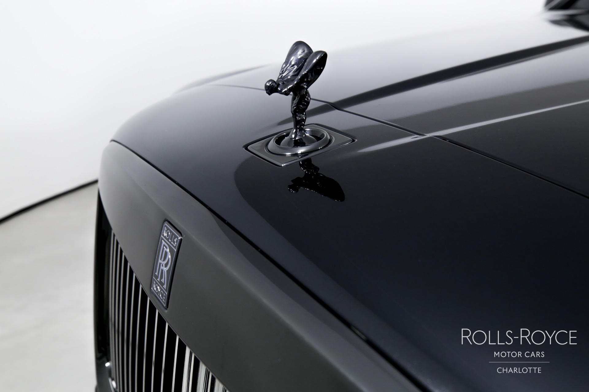 Full vehicle details of 2023 Rolls-Royce Cullinan Black Badge Cullinan  Diamond Black Black Black Badge Technical Fibre Veneer available for sale  at Rolls-Royce Motor Cars Denver 1850 Lucent CourtHighlands Ranch,CO for  €452,981