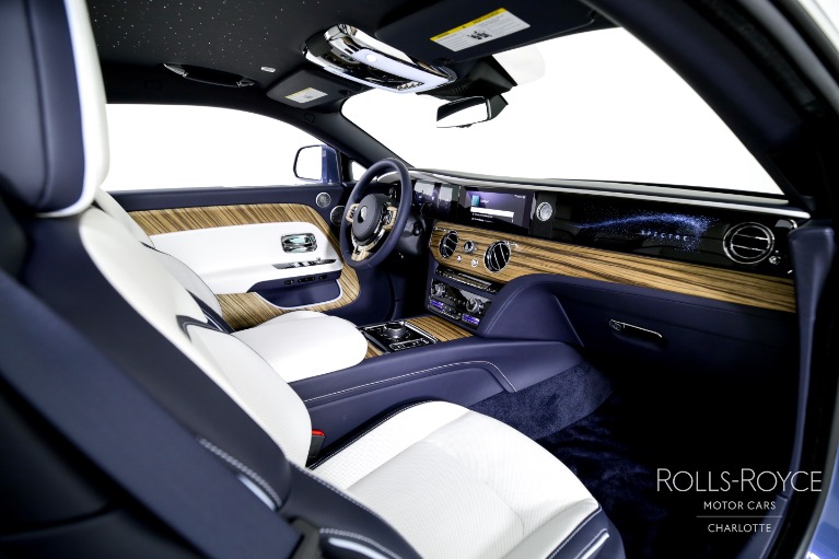 Used-2024-Rolls-Royce-Spectre