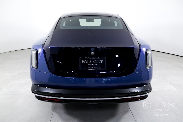 Used-2024-Rolls-Royce-Spectre