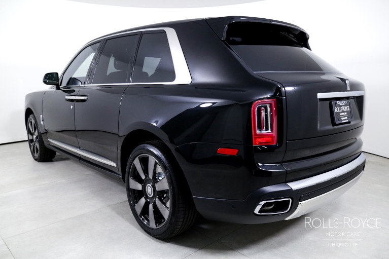 New-2024-Rolls-Royce-Cullinan