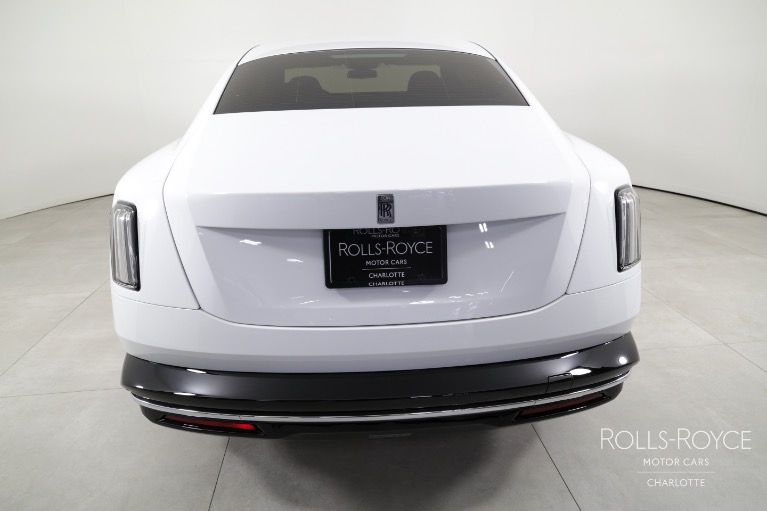 Used-2024-Rolls-Royce-Spectre