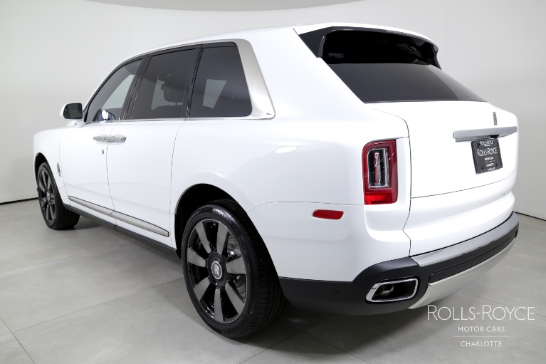 New-2024-Rolls-Royce-Cullinan