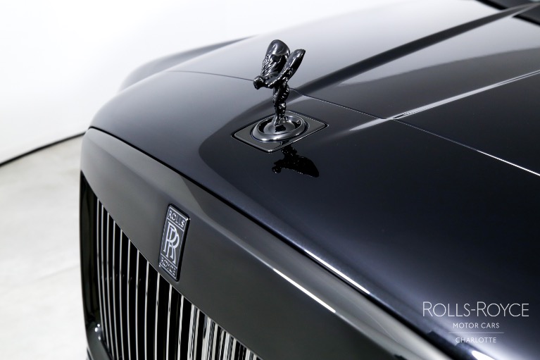 New-2024-Rolls-Royce-Black-Badge-Cullinan