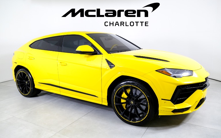 Used-2024-LAMBORGHINI-URUS-S