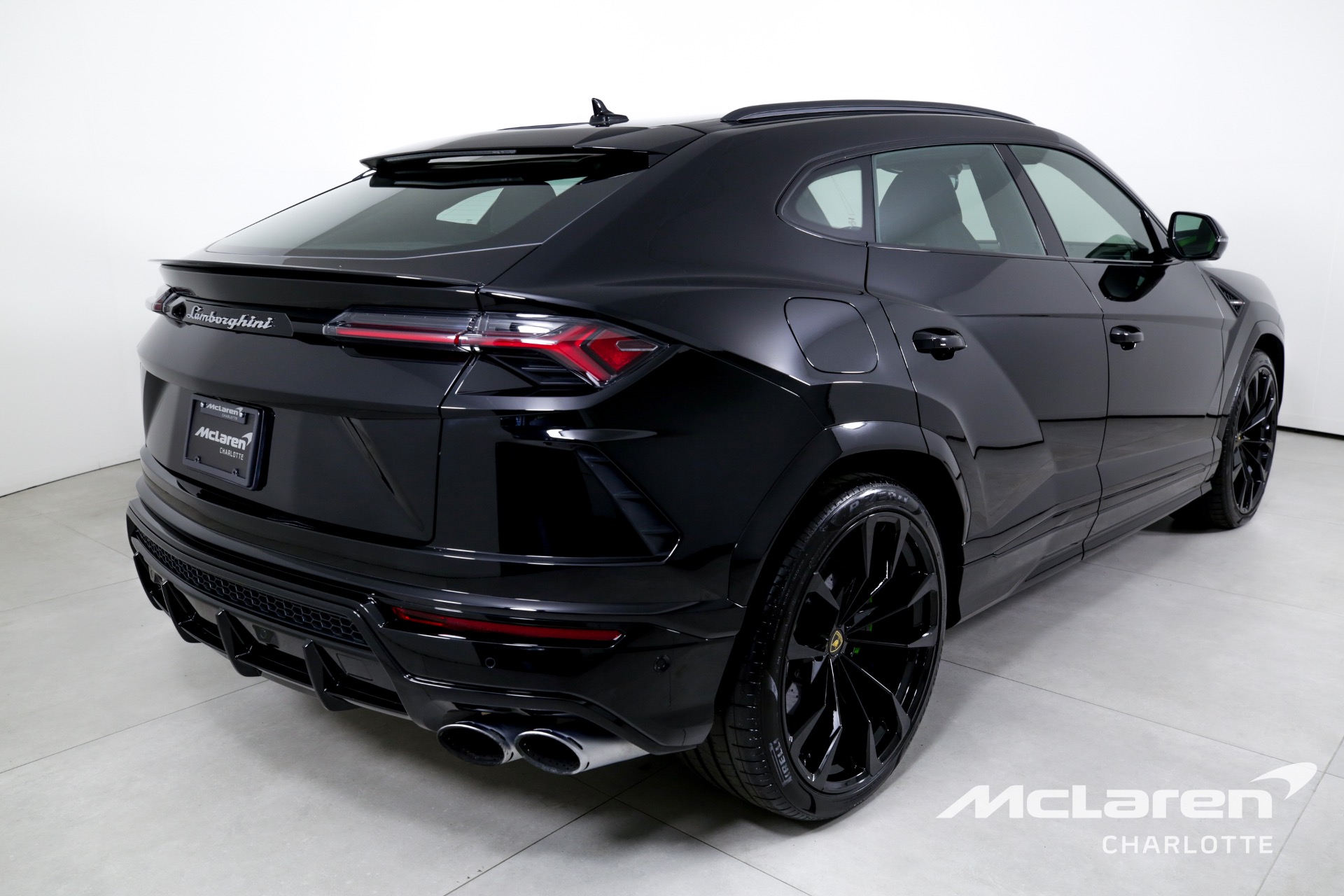 Used 2022 LAMBORGHINI URUS  | Charlotte, NC