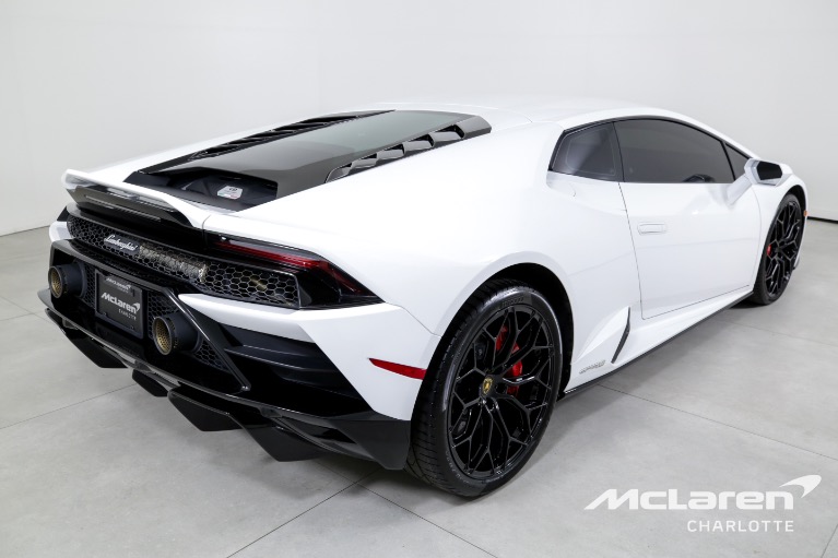 Used-2022-LAMBORGHINI-HURACAN-EVO